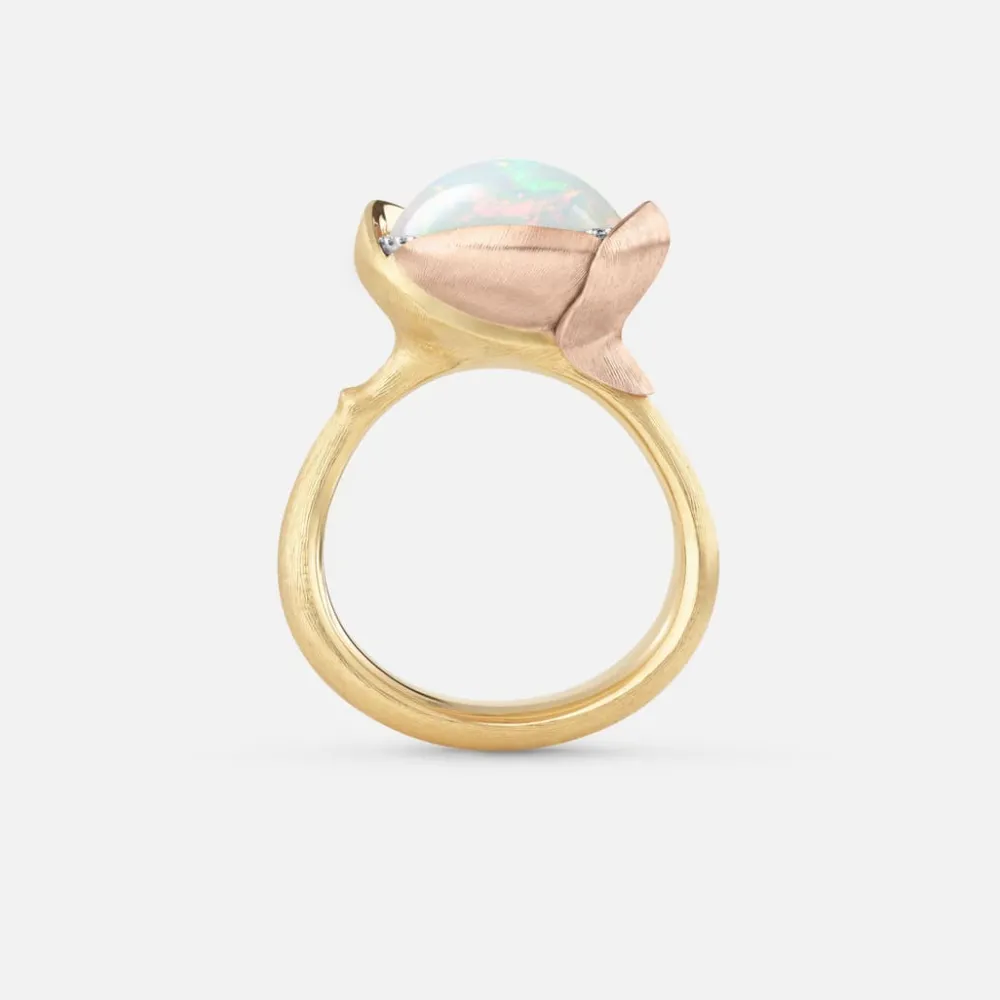 Ole Lynggaard Rings-Lotus ring 3