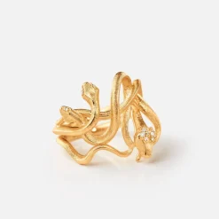 Ole Lynggaard Rings-Snakes Medusa ring