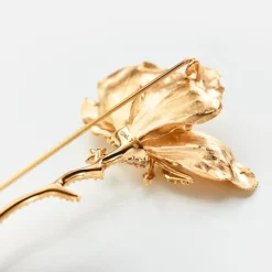 Ole Lynggaard Brooches-Wild Rose brooch medium